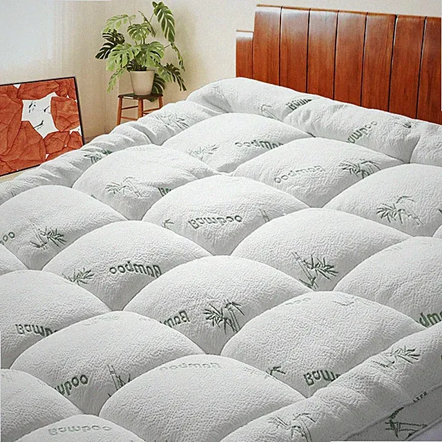 Cooling Bamboo Mattress Topper Full Size, Extra Thick & Soft Quilted Cover