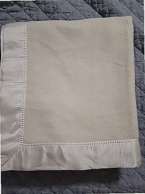 Melange Home Silk Fleece Face Cotton Blanket F/Q Ivory 80% Silk 20% Cotton