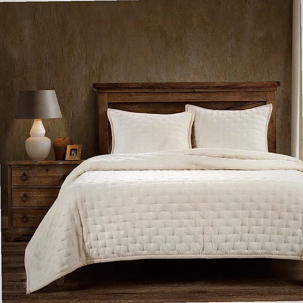 Stone Stella Faux Silk Velvet Pintuck Country King 3 Pc Quilted Bed Set